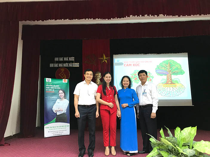 Trung tâm Tâm lý trị liệu NHC Việt Nam phối hợp cùng Kho bạc tỉnh Hải Dương thực hiện Toạ đàm