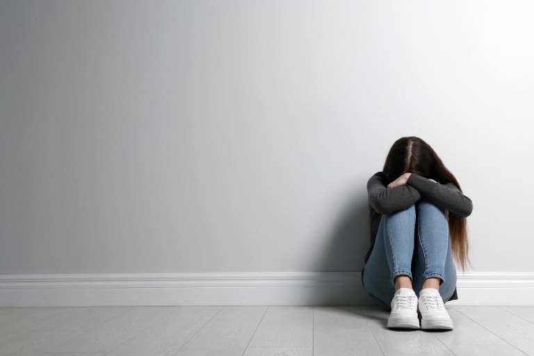 Trầm cảm ở trẻ vị thành niên: Dấu hiệu nhận biết và phòng tránh