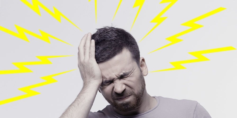 Chứng đau đầu do căng thẳng là gì?