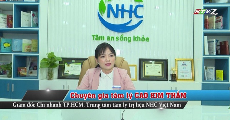 Cách tự vượt qua sang chấn tâm lý: Chuyên gia tâm lý Cao Kim Thắm chia sẻ trên kênh HTV7